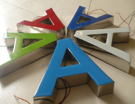 潢川如何延长树脂发光字招牌的寿命？